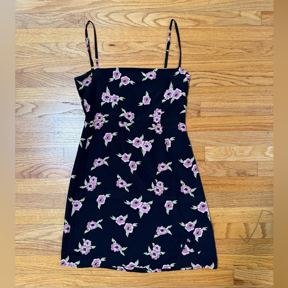 EastnWest Label Floral Mini Dress